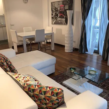 Berga Exclusive Апартаменты *